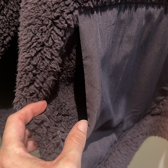 Plum Jacket - Picture 3 of 5